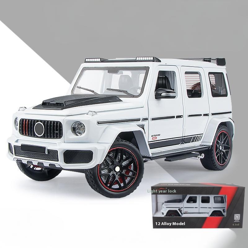 1/24 Scale Mercedes Benz G800 Off Road SUV Diecast Model Alloy Metal Car DIY Desktop Displays Home Trendy Toys Ornaments Sound & Light