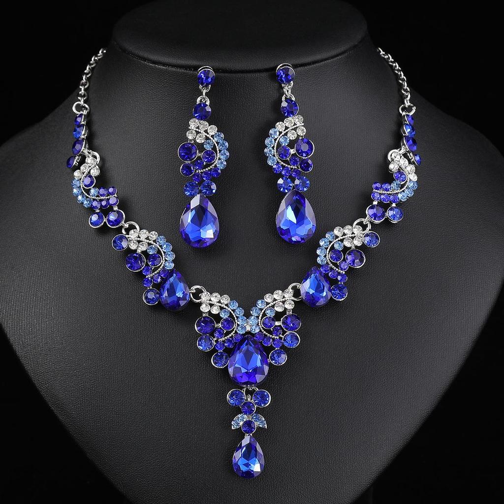 Elegant Bridal Necklace & Earring Set - High-End Wedding Accessories