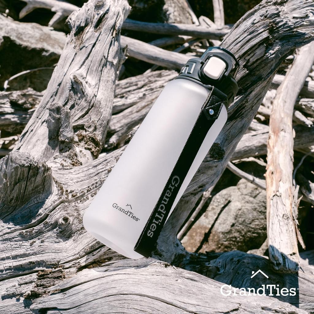 GRANDTIES Tritan Sports Water Bottle, 800ml, with a Removable Silicone Straw, Tritan Resin, Leak-proof Even Upside Down, One-push Fastening, and a