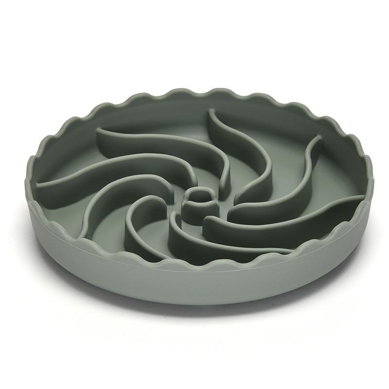 Dog Slow Eating Bowl Food-grade Silicone Pet Dog Bowl Large Dog Anti-choking Bowl