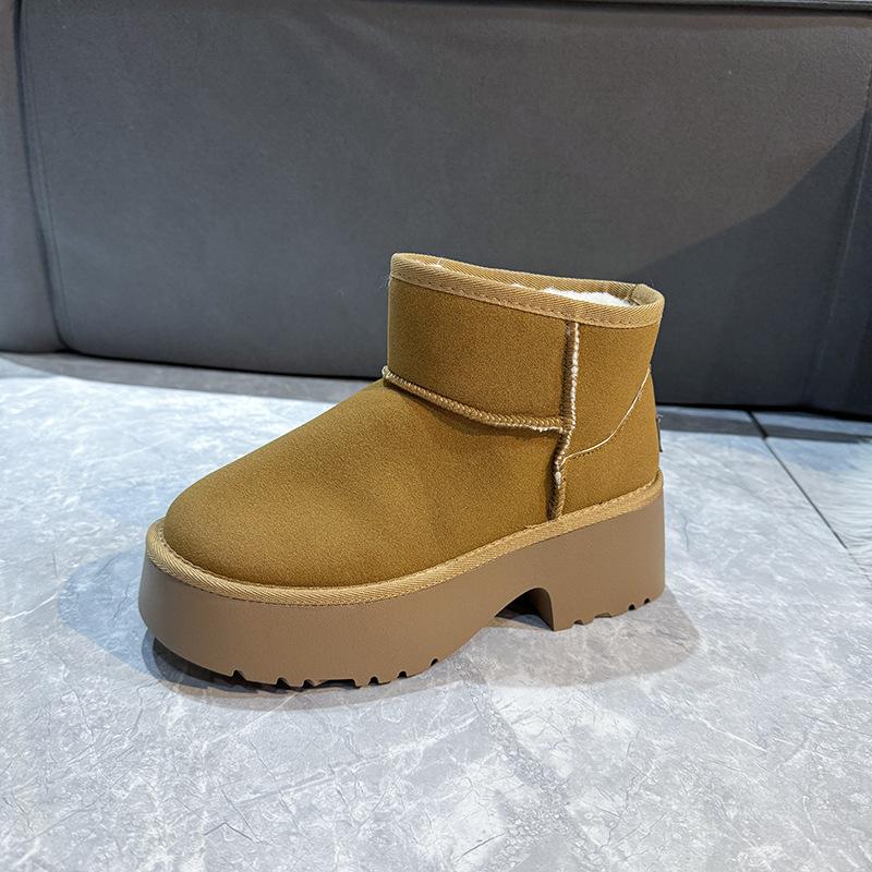 Women's Large Size Soft Sole Winter Warm Fur One Snow Boots Padded Lined Ankle Boots Anti-slip Hiking Casual Sports Cotton Boots Short Boots