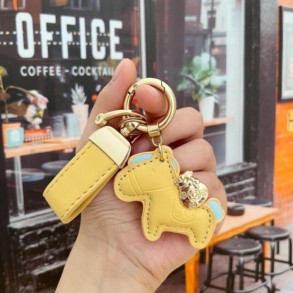 Portachiavi in Pelle con Ciondolo Pony Cartone Animato: Braccialetto della Ricchezza Immediata per Coppie, Accessorio per Auto e Borsa