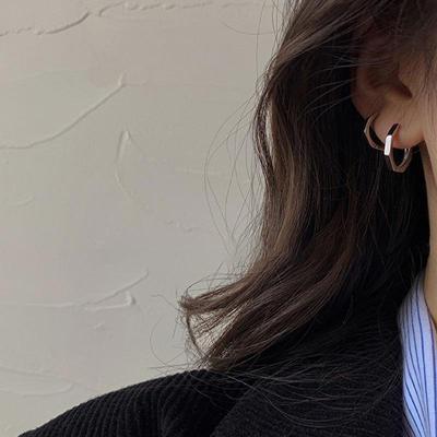 925 Sterlingsilber Damenohrringe - 2020 Trendy, Minimalistischer Stil mit einem Hauch von Promi-Eleganz