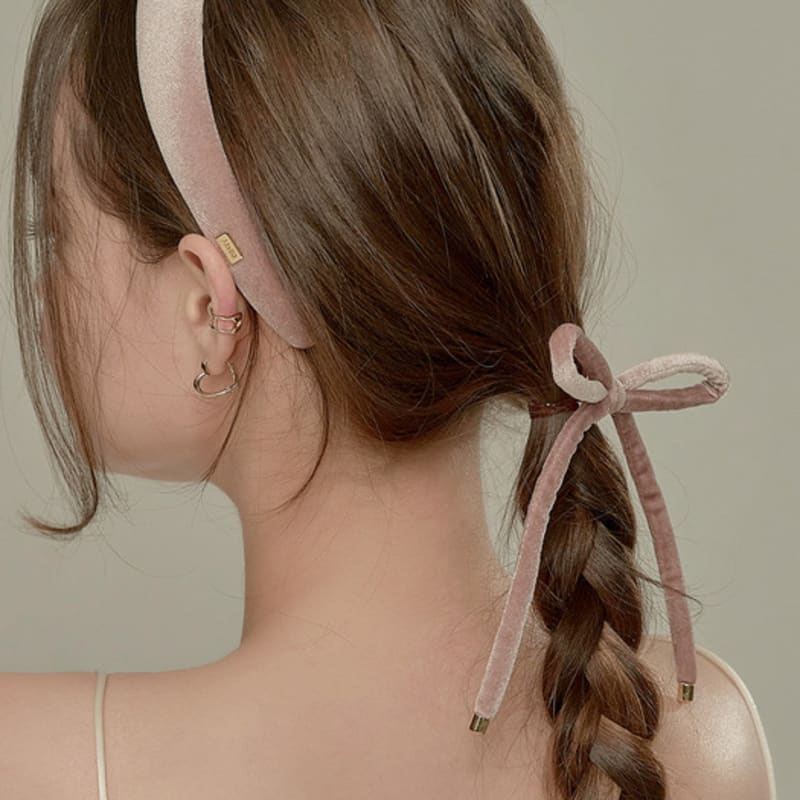 BESTY Slim Strap Hair Cuff