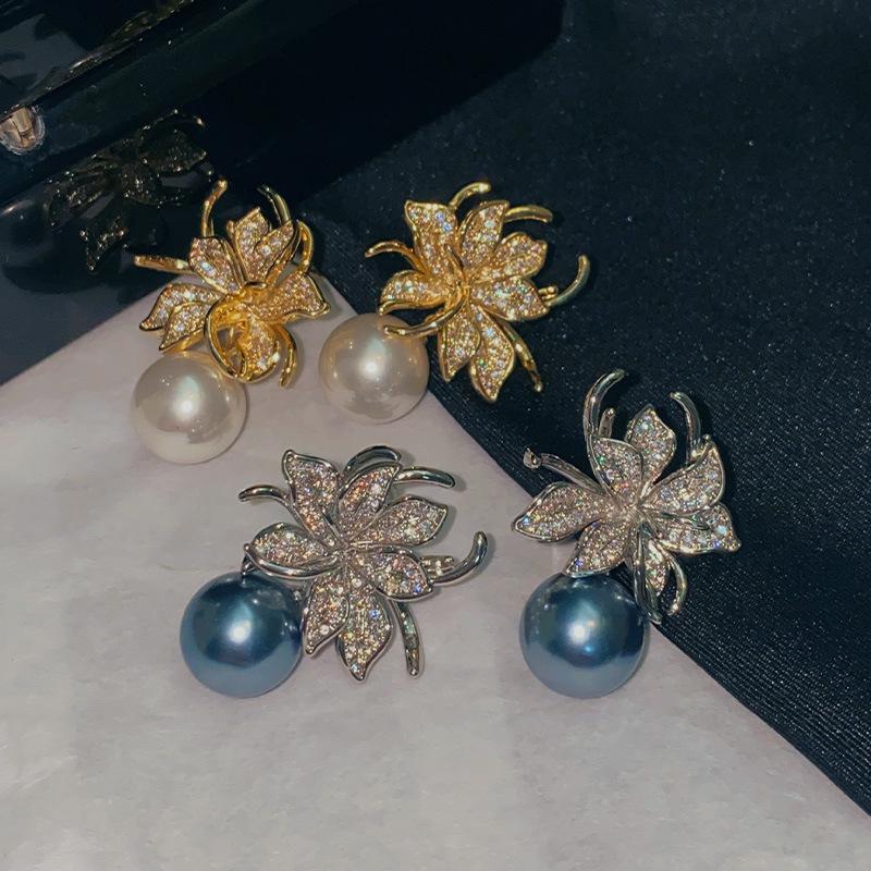 Lily Pearl Stud Women'S S925 Silver Needle Unique Atmosphere High-End Qingdao Ear Jewelry