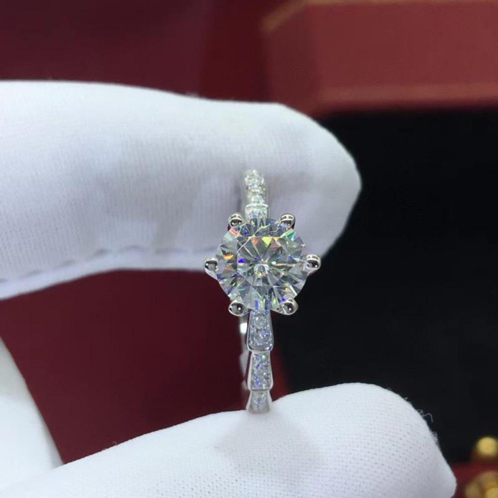 

Trendy Moissanite Open Ring Snake Design High Carbon Diamond Adjustable Stylish Jewelry for Women adjustable