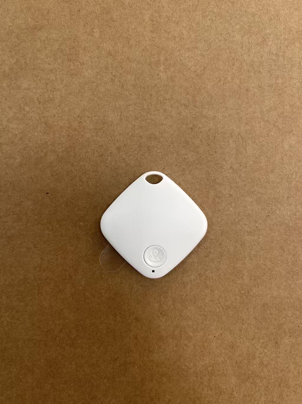 

Diamond-Shaped Bluetooth Anti-Lost Alarm with Two-Way Positioning for Pets and Keys