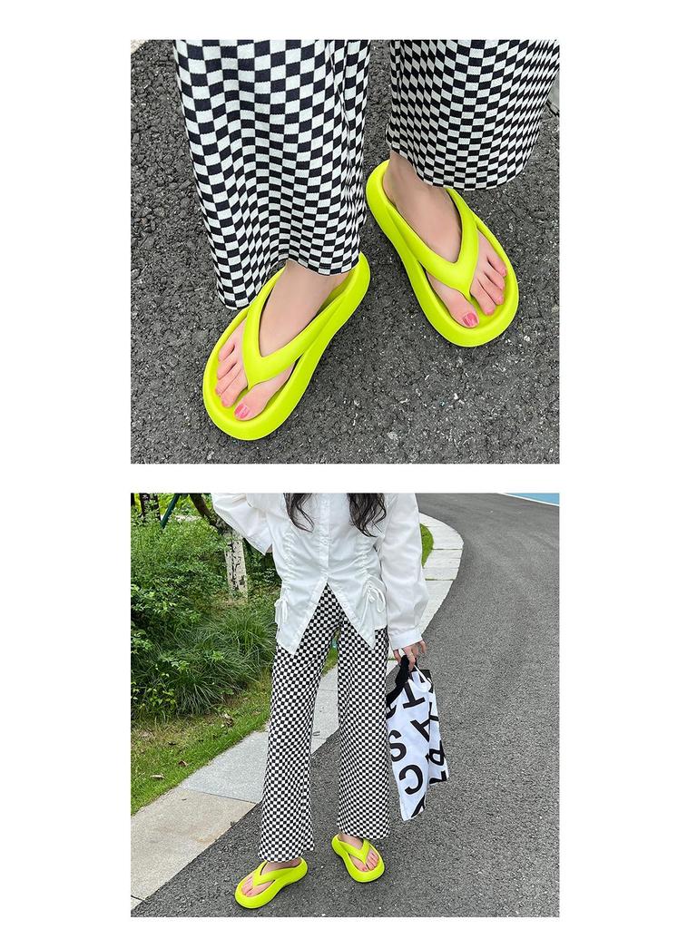 Damen Trendige Koreanische Weichsohlige Dicke Zehensandalen für Sommer-Strandbekleidung