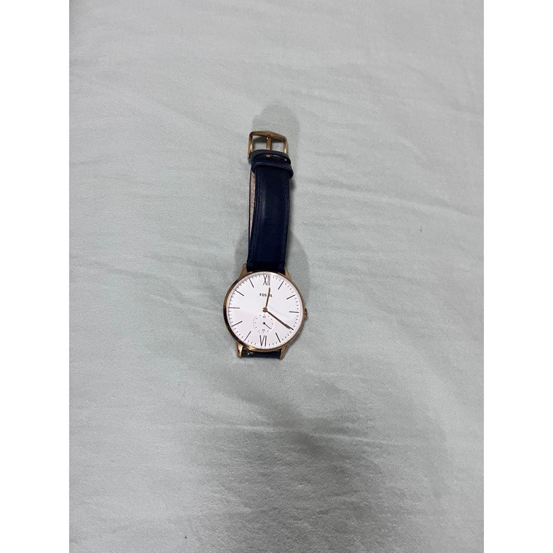 Used FOSSIL watch quartz navy leather band