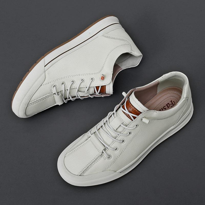 Breathable Lightweight Loafers for Men's Outdoor Hiking and Travel Spring Autumn New Men's Genuine Leather Casual Shoes