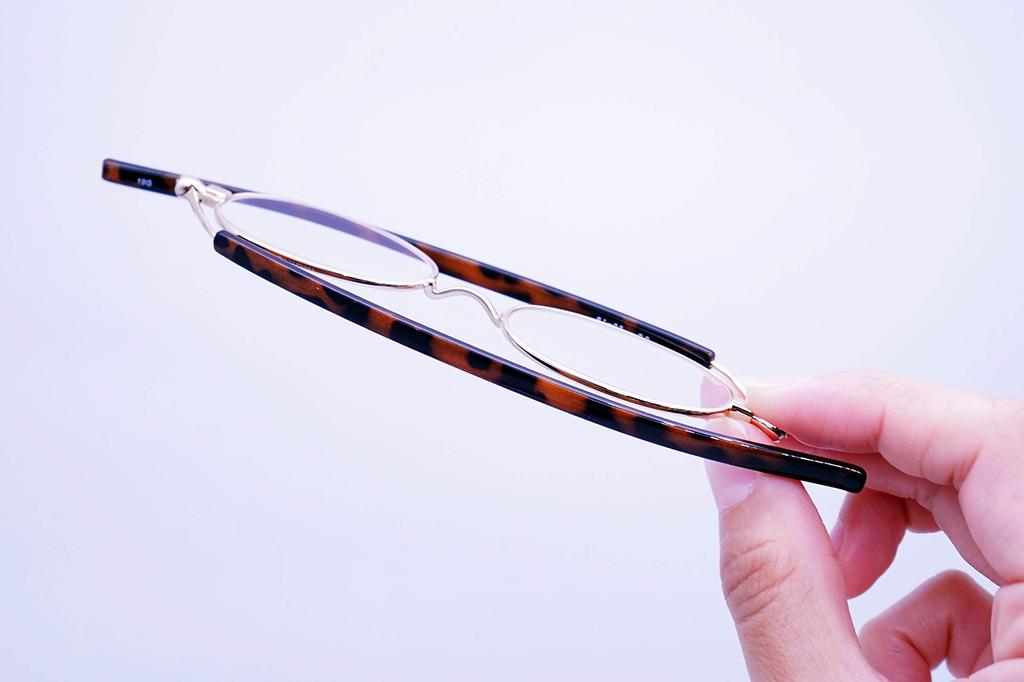 Thin Reading Oval Designed by a Sabae Blue Light UV [SHIORI] Glasses, Shape, Manufacturer, Cut, Cut, Stylish, Wine, SI-03-3 +2.50