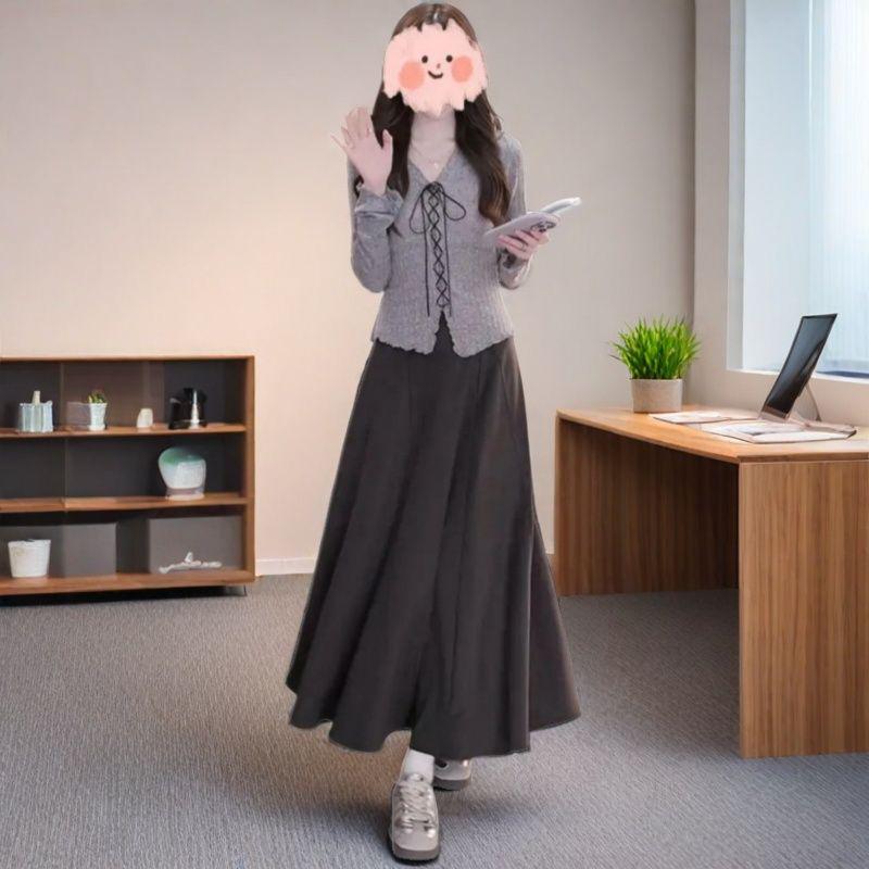 Women's Slim-Fit Knit Top & Long Velvet Skirt Two-Piece Set for Spring & Autumn