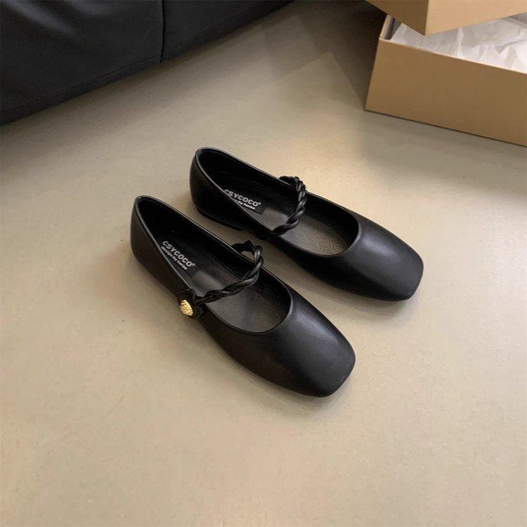 Retro Mary Jane single shoes women's 2025 new autumn women's shoes versatile late evening breeze shallow mouth with small leather shoes