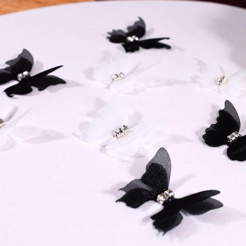 50 Stück 3D Organza Stoff Schmetterlings-Applikationen 3cm Doppellagige Chiffon Schmetterlings-Stickereien Aufnäher Strasssteine