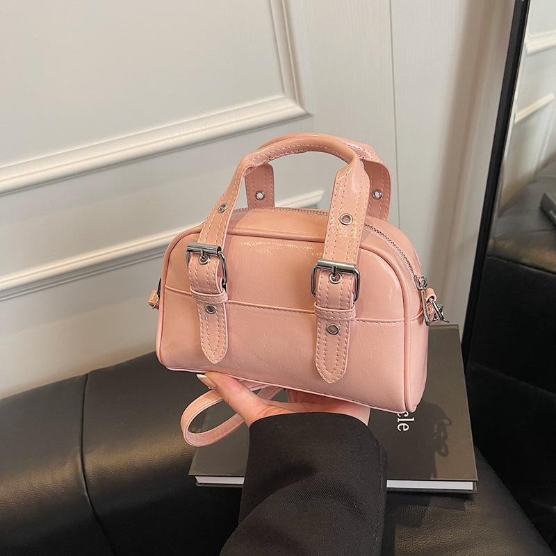 Premium small bag women's new retro handbag fashion versatile messenger bag pillow bag