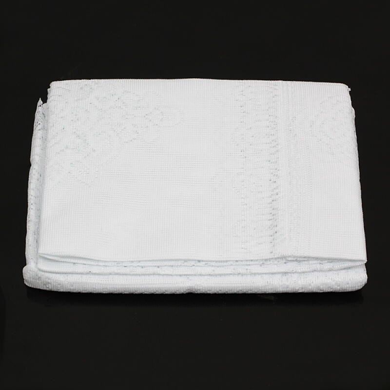 Lace 4-person tablecloth