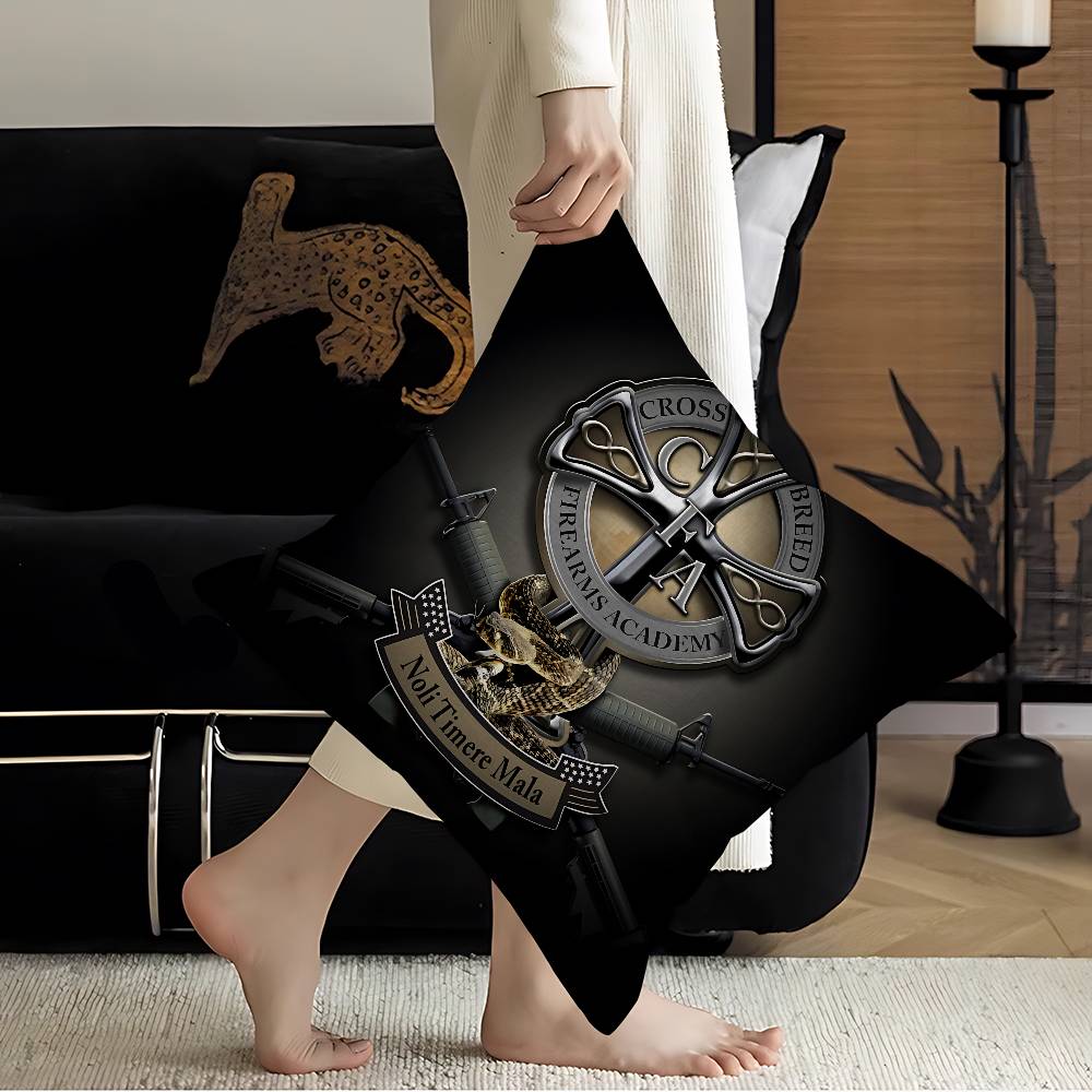 GUN SmithS W-WessonS Maple Design Cushion Cover Happy Autumn Harvest Decor Holiday Decorati Pillow Cover