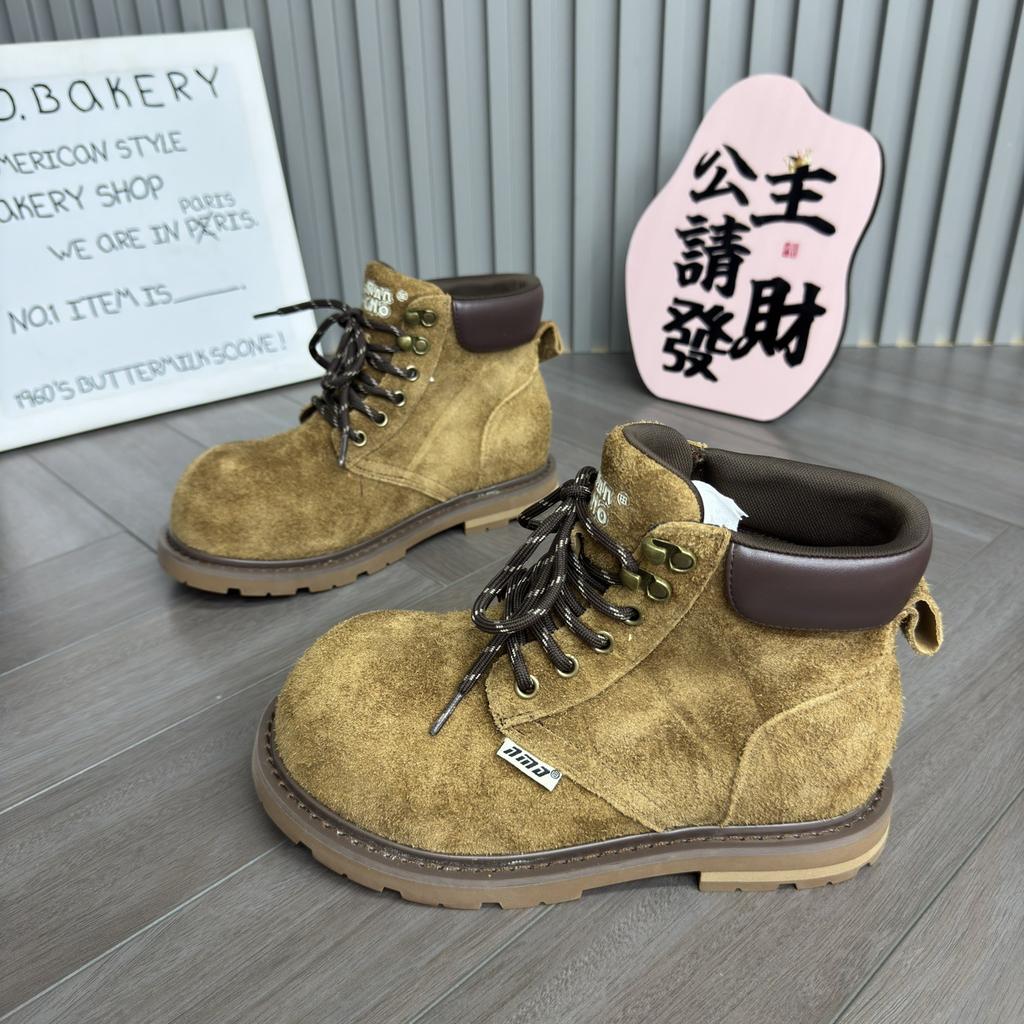 Kapibara Ugly Cute Big Head Martin Boots Women's 2025 New Versatile Outdoor Tooling Rhubarb Boots