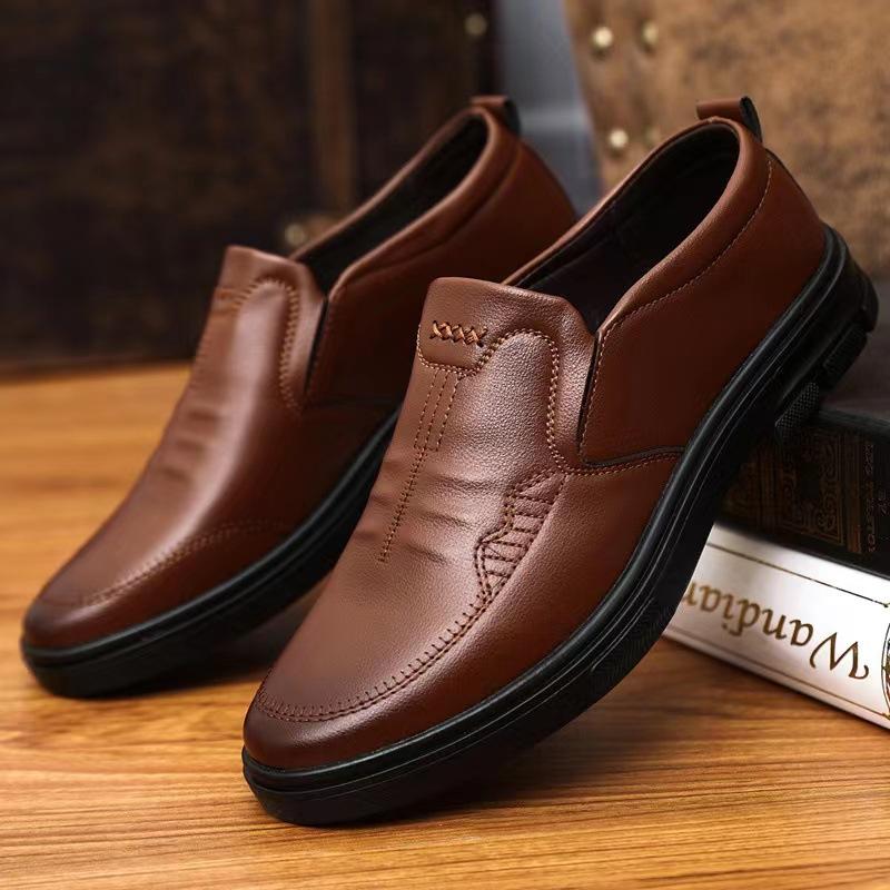 

Men s Lightweight Casual Leather Shoes Four Seasons Men s Business Shoes Leather Surface One Pedal Lazy Shoes Men 38 коричневый
