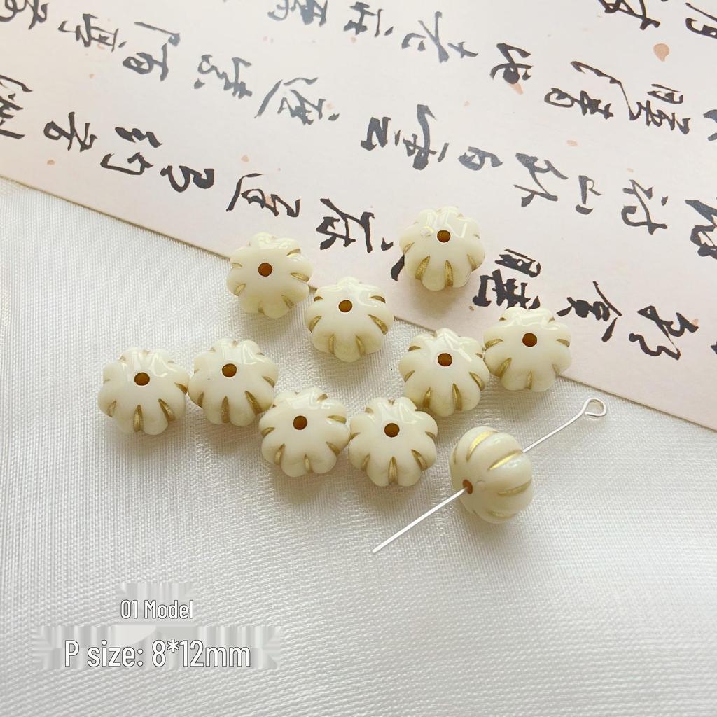 Gold-Painted Cat Head Bead for DIY Christmas Jewelry