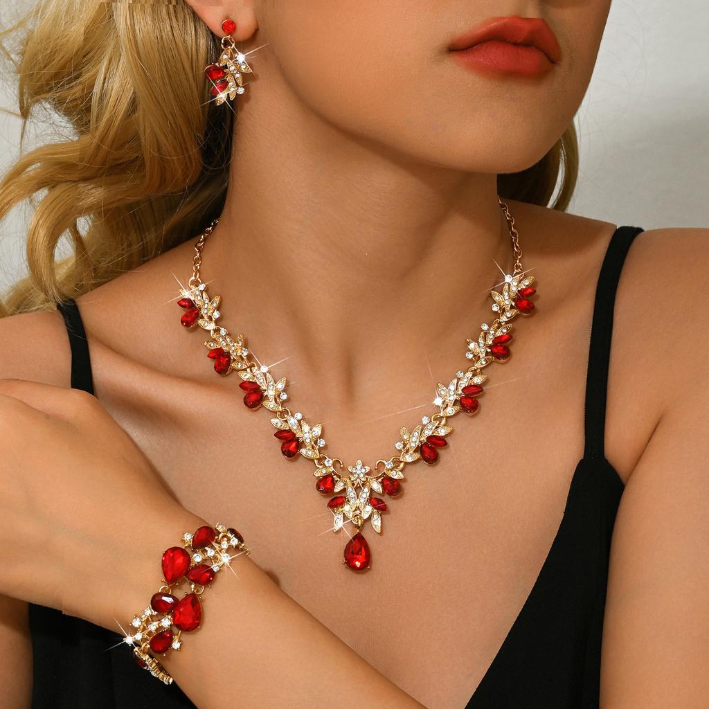 Bridal Wedding Dress Evening Dress Necklace Earrings Bracelet Three-Piece Set With Jewelry Collarbone Chain Women'S Jewelry Set