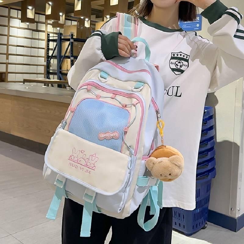 Trendy Lightweight Waterproof Backpack High Capacity Casual Bag For Men And Women