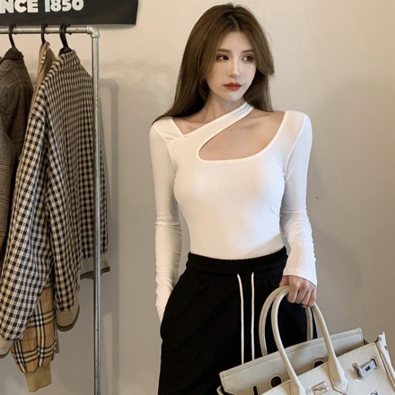 Autumn New Sexy Slimming Student Top Design Sense Halter Long-sleeved T-shirt Base Female Fashion