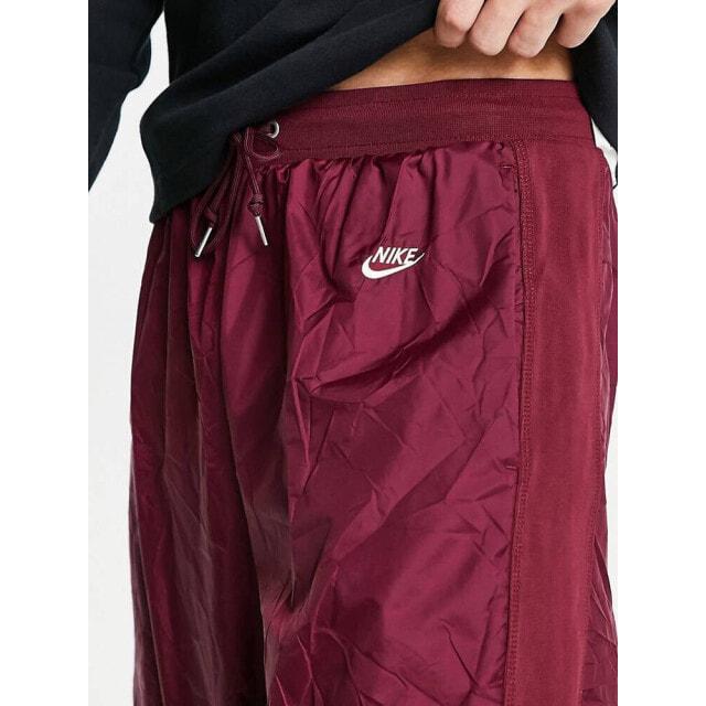 Nike Circa Premium Winter Strukturierte Freizeithose Dunkelrot