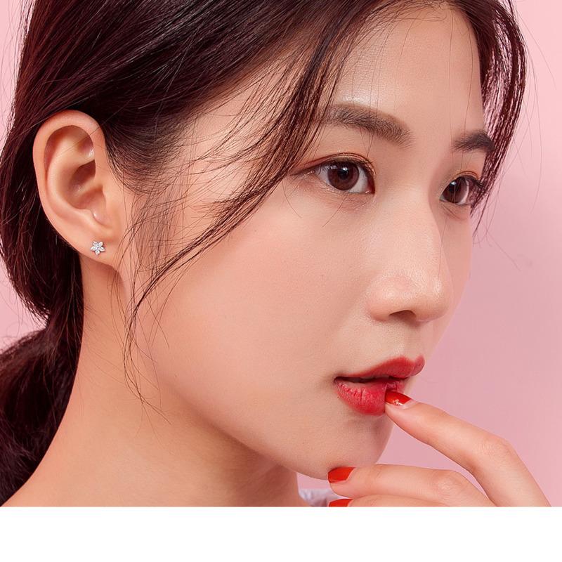 Bague Ringen 925 Sterling Silver Moissanite Stud Earrings 1.2ct 6 Stones Flower Women Earring For Party Engagement Fine Jewelry