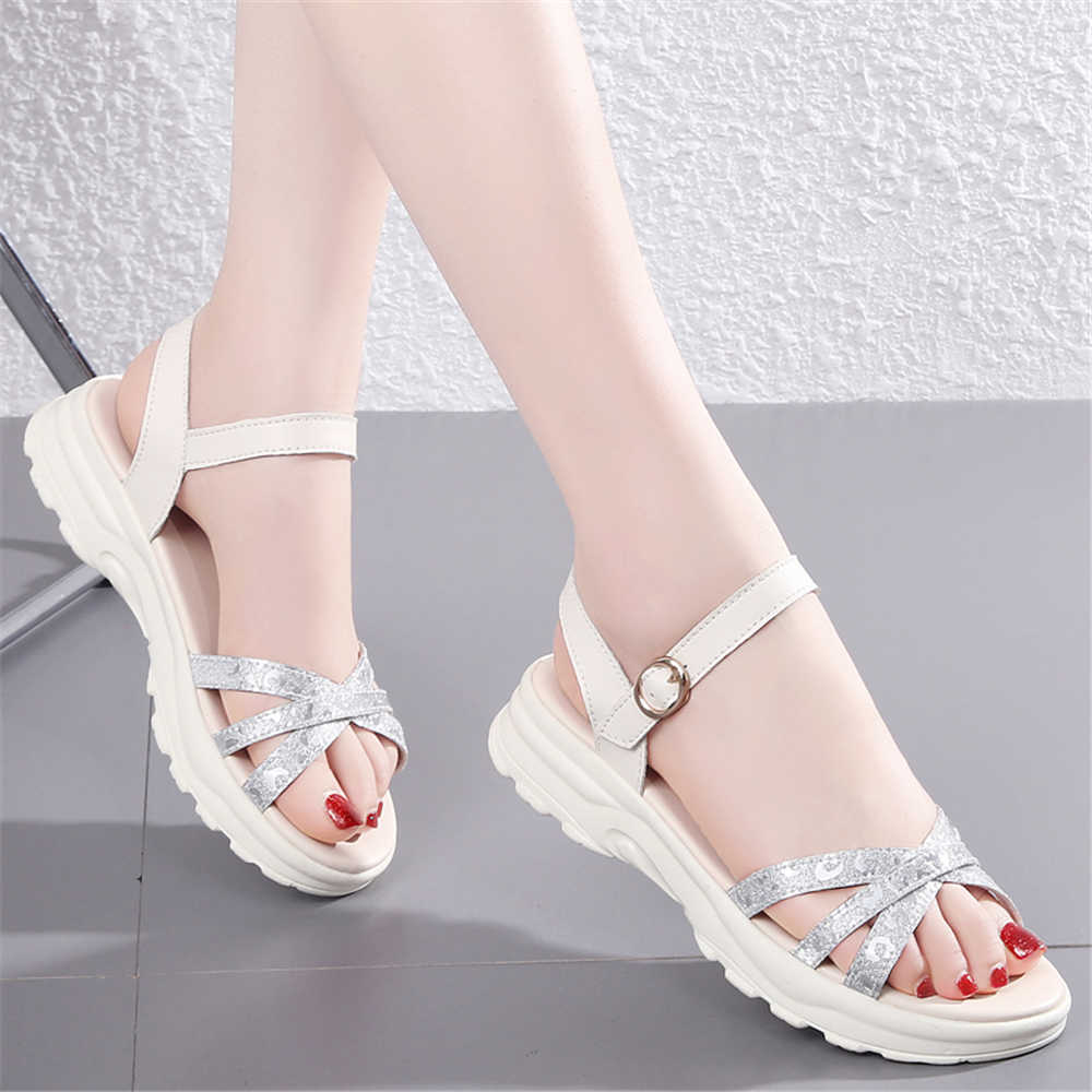 Fashion Autumn-spring Non-slip Sole Woman Black Sandals Women Transparent Shoes Health Slippers Sneakers Sport Joggings Footwears