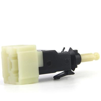 Aparate electrice pentru automobile – Întrerupătoare