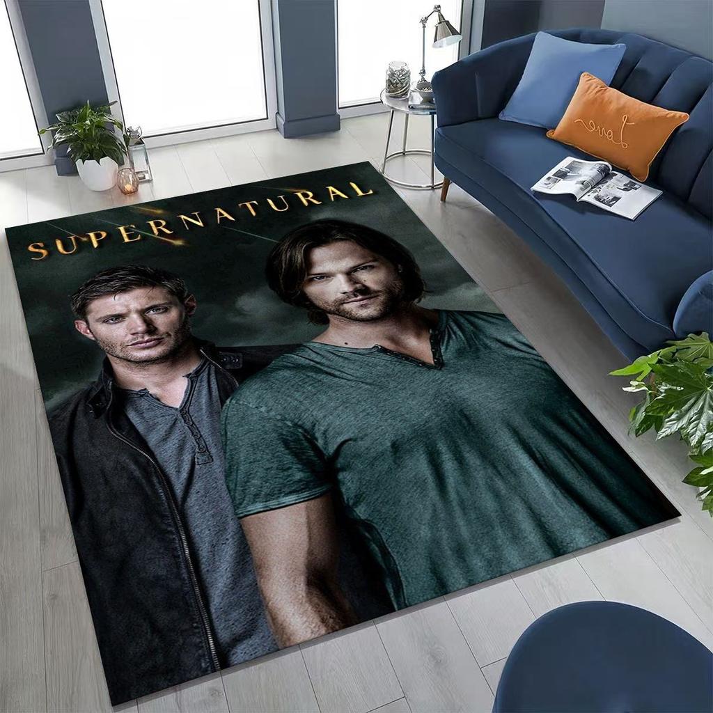 Tapete SPN Supernatural Dean Sam Winchester Castiel para Quarto Sala Sofá Casa Capacho Decoração, Tapete de Chão Grande Antiderrapante para Crianças