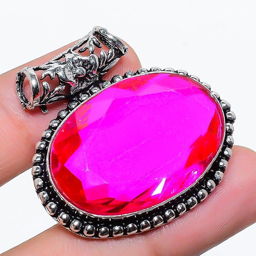 

Pink Rubillite Gemstone Handmade Ethnic Gift Jewelry Pendant 1.38 VR-1618