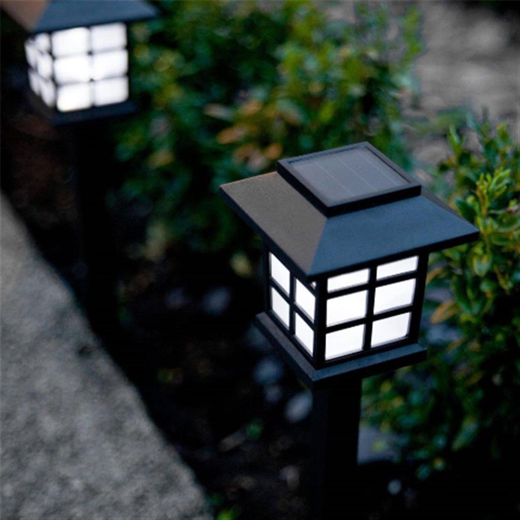 Solar Garden Lamp with Street Lamp Design