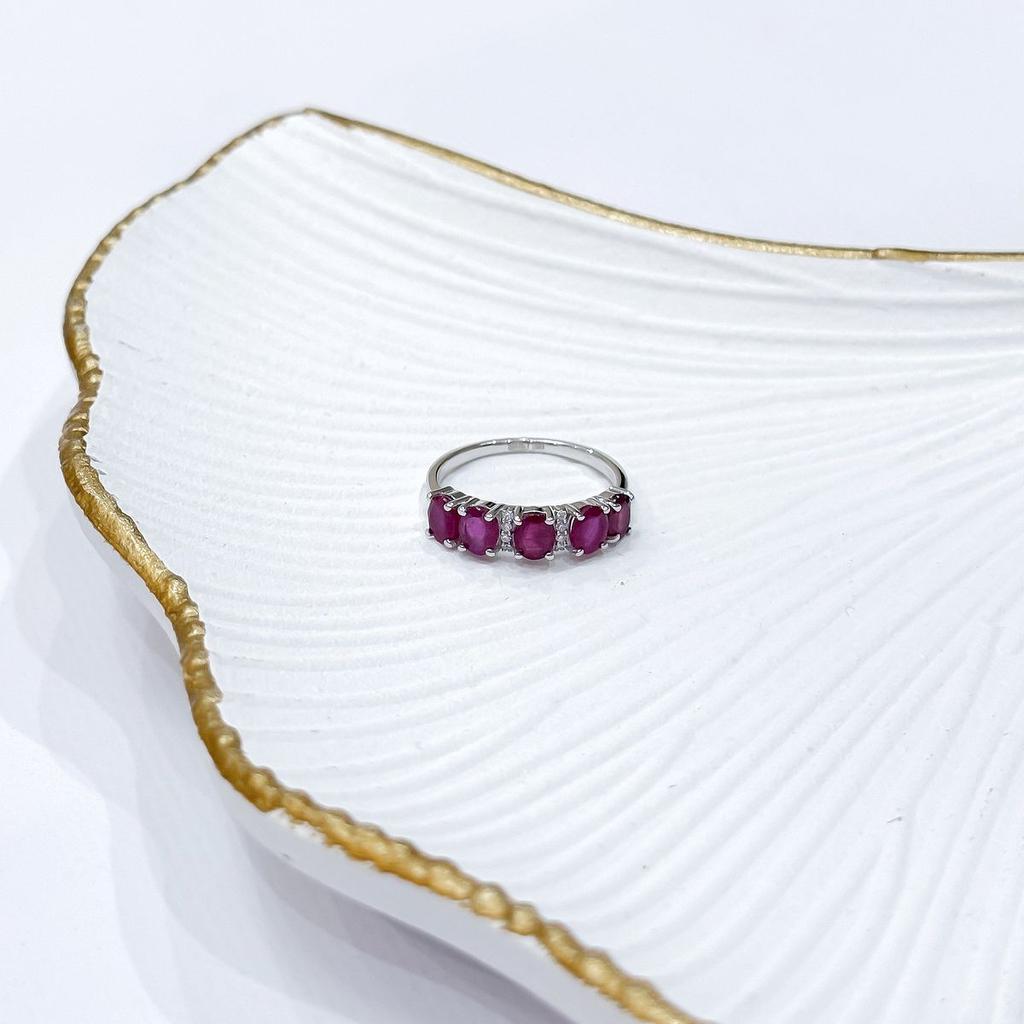 Silver Ring with Natural Ruby 2.637ct, Cubic Zirconia, Weight of the Product 2.19 G (2165187)