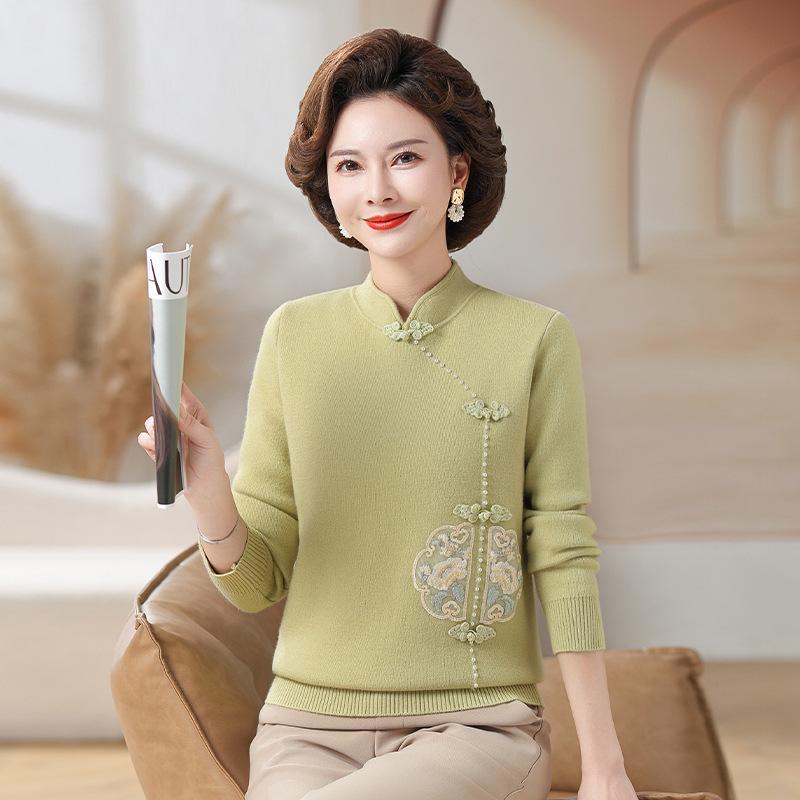 2024 Women's Plus Size Fleece-Lined Sweater for Autumn/Winter - Thick One-Piece Base Layer for Middle-Aged & Elderly Moms