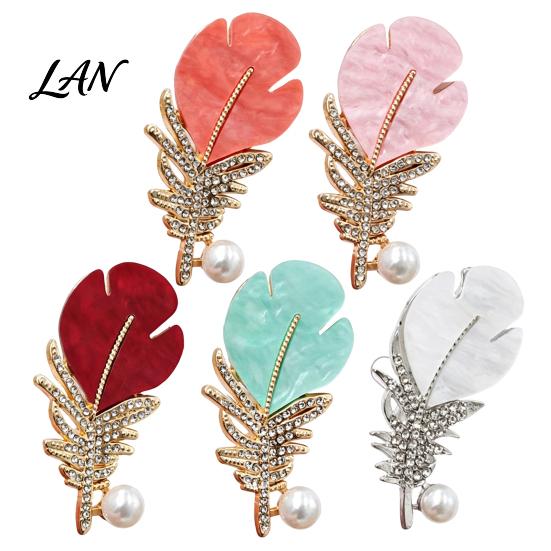 Alloy Feather Pin Faux Pearl Rhinestone Brooch, Decorative Lapel Clip Vintage Brooch for Women, Sweater Cardigan Coat Suit Jewelry Accessories