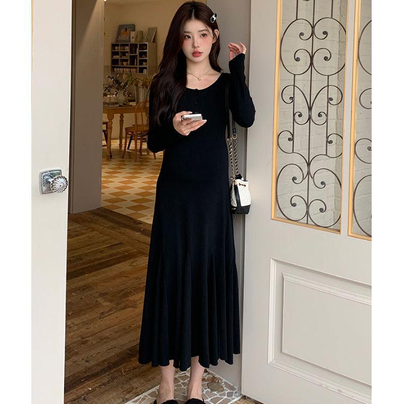 

Комплект для беременных из двух предметов Осень/Зима 2025: Юбка «рыбий хвост» и маленький вязаный топ Medium