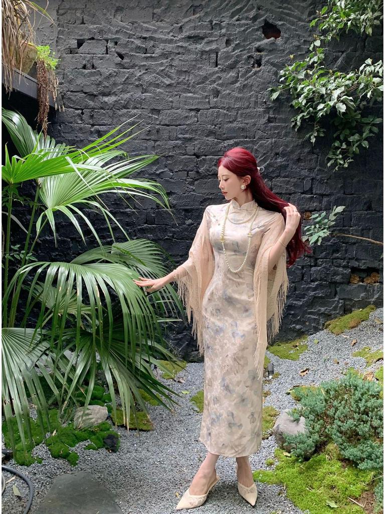 Blue Jacquard Cheongsam: Modern Chinese Cold Sense Dress