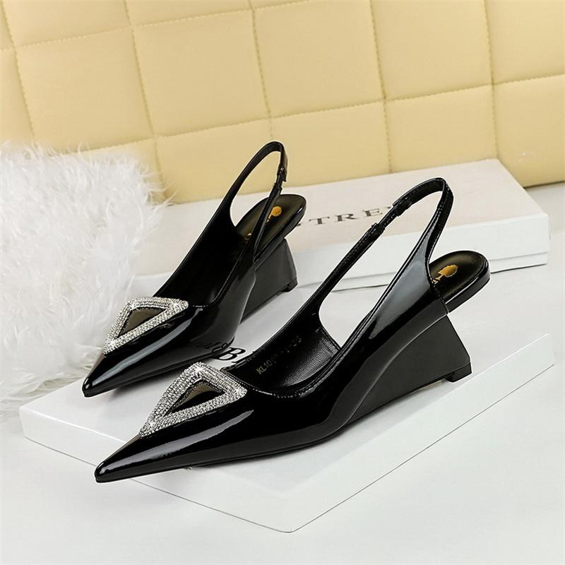 Fashion Wedges Women Shoes High Heel Shallow Pointed Toe Hollow Back Straps Patent Leather Triangle Metal Crystal Buckle Pumps