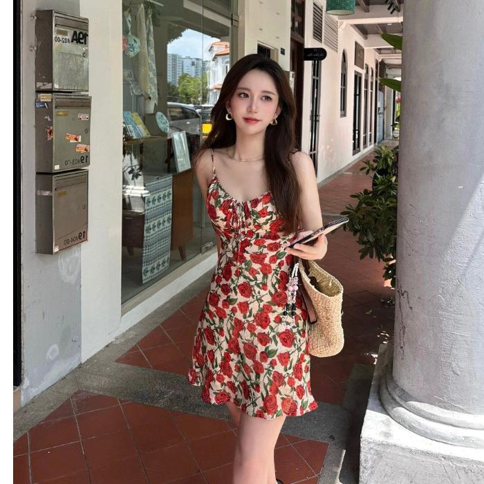 Summer Beautiful Gentle Wind Sexy Thin Skirt French Retro Rose Floral Suspender Dress Women