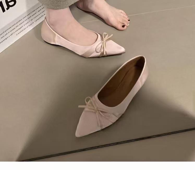 Xianfeng pointed single shoes temperament with skirt bow with skirt thin versatile ladyshoes tide 42 2080₽
