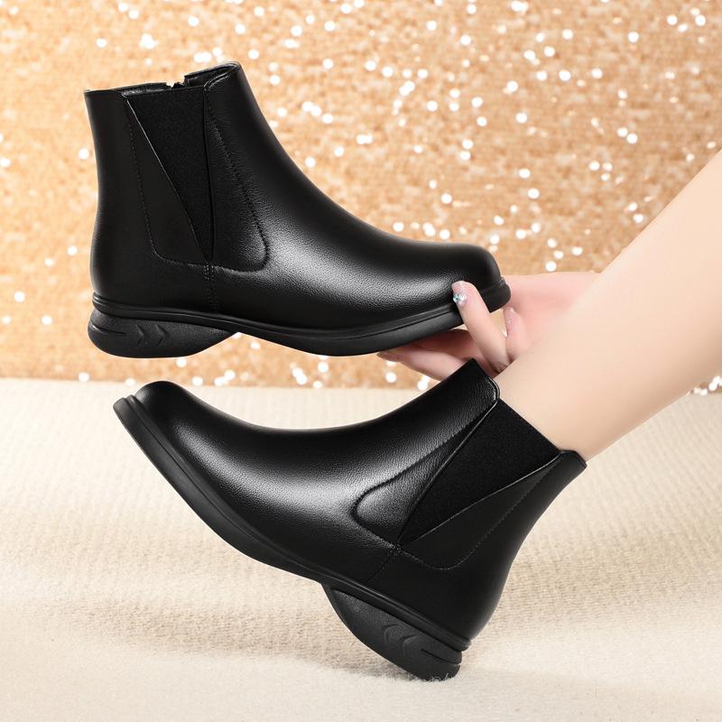3.5cm Fashion Comfortable Soft Leather Boots Women's Fur Shoes Winter 2025 Med Square Heels Warm Short Plush Ankle Boots Office