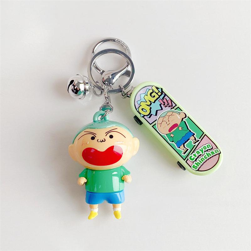 Kawaii Crayon Shin-Chan Skateboard Serie Nøkkelring Anheng Tegneserie Søt Bilnøkkel Anti-Tap Anheng Veskeanheng Bursdagsgave