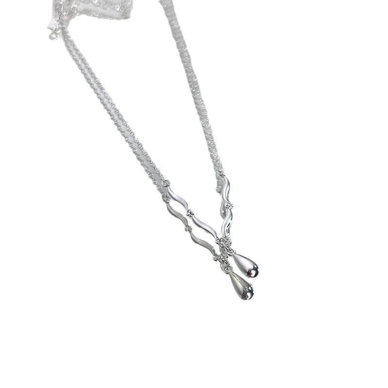 Elegant Irregular Water Drop Necklace - Women's Luxury Summer Accessory, 2024 Style Clavicle Chain