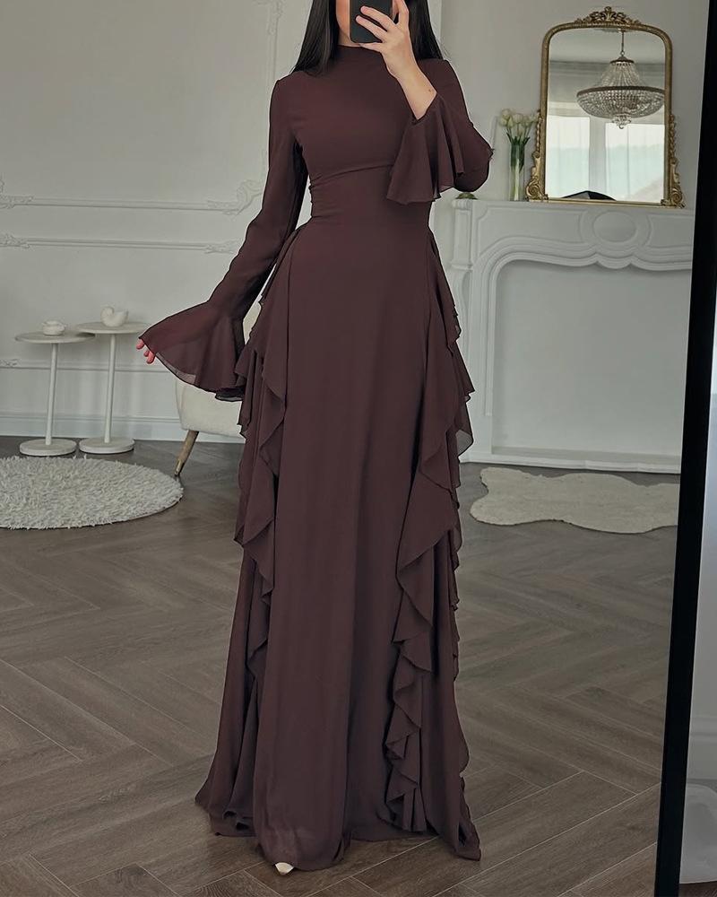 

Brown High Neck Long Sleeve Dress with Ruffled Hem and Flared Sleeves S коричневый