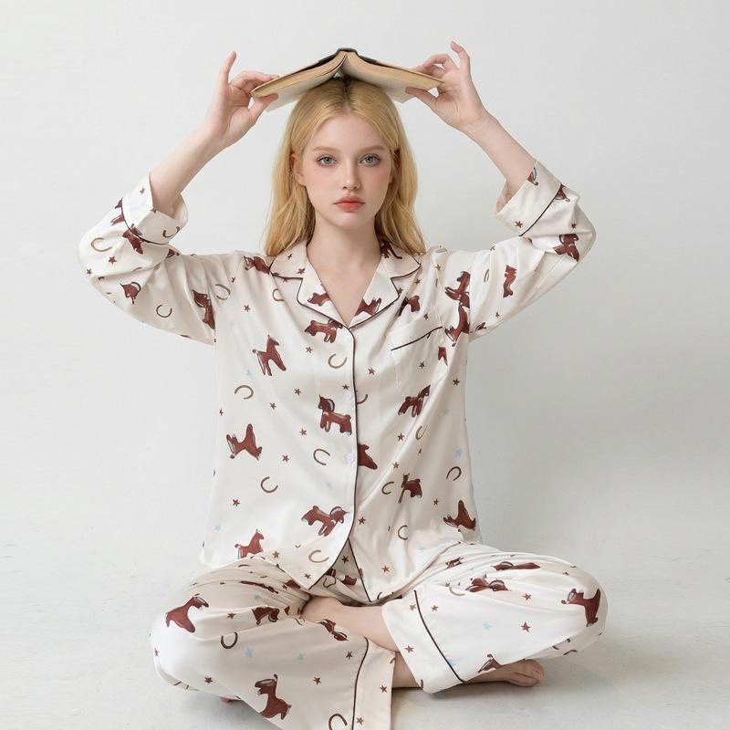 Ice silk pajamas women's spring and autumn printing thin long-sleeved trousers suit can be worn outside in the Year of the Horse, loungewear, high-end