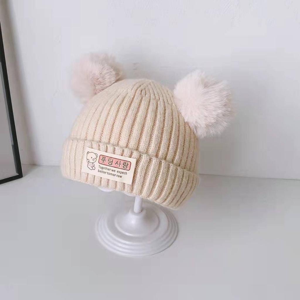 New Autumn and Winter Baby Ear Protection Hat, Warm and Cold Proof Hat, Comfortable Baby Double Ball Soft and Sticky Toe Cap