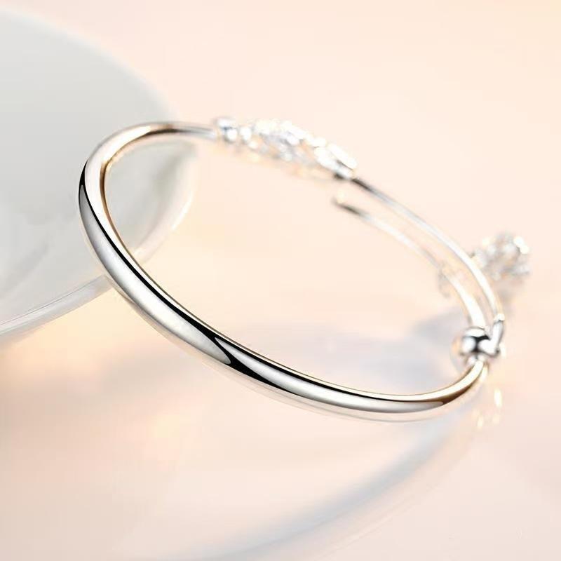 New Popular Lotus Root Bracelet, Silver-plated, Fashionable and Versatile, Niche Design, Simple, Light Luxury, High-end Feel, Young Style Bracelet