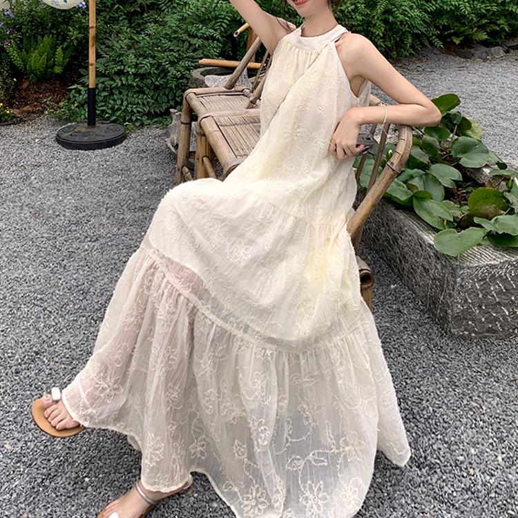Holiday style long dress women's French feeling neck skirt summer chiffon dress gentle wind embroidery A word skirt